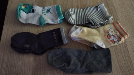6x ponožky 17-18 cca, 17