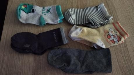 6x ponožky 17-18 cca, 17