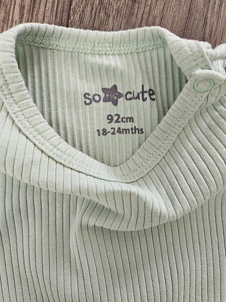 Mätové body s volánikmi dlhý rukáv 92, pepco,92