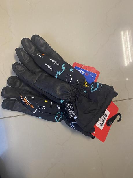 Zimné lyžiarske rukavice, 110 - 146