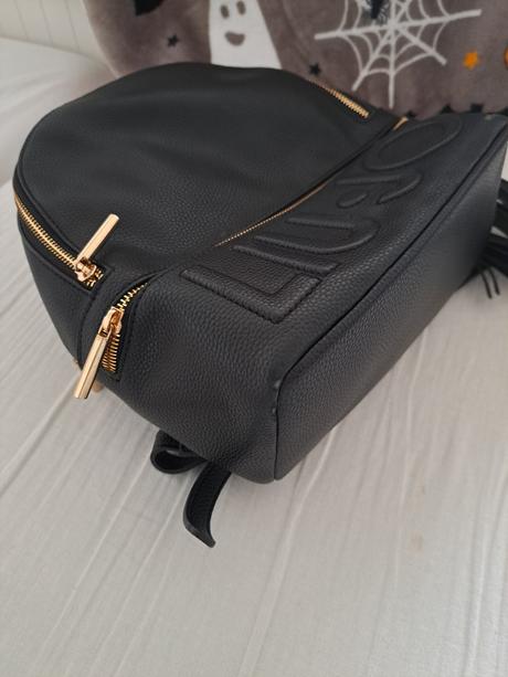 Ruksak liu jo, liu jo