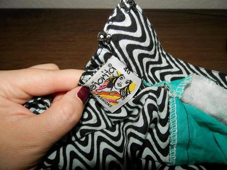 Tyrkysová tunika, 38