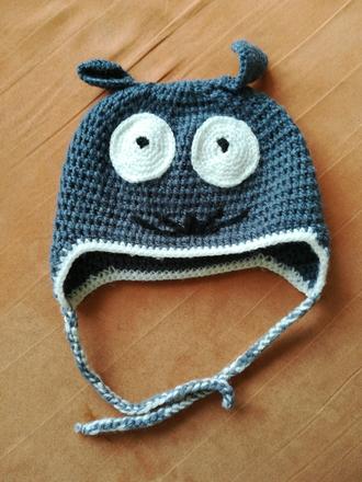 Háčkova čiapka, 98