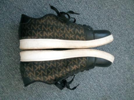 Koženkové tenisky, 37