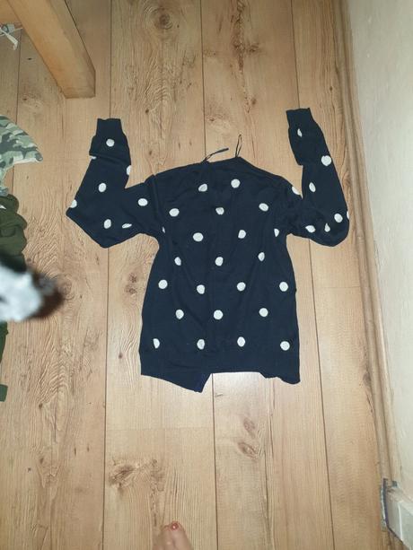 Sveter s puntikami, m