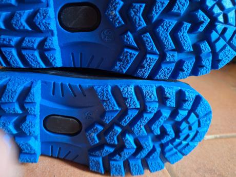 Snehule vojtylko, 34