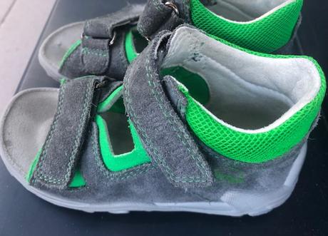 Top stav kožené sandále / prezúvky superfit č. 25, superfit,25