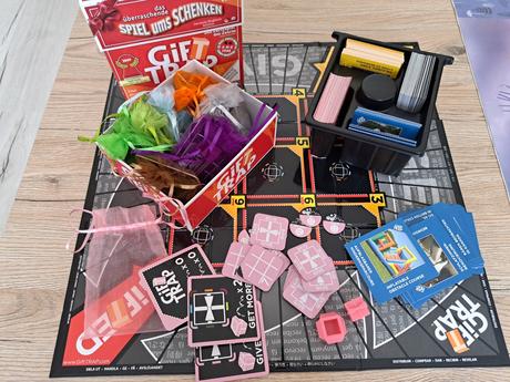 Spoločenská hra gift trap,