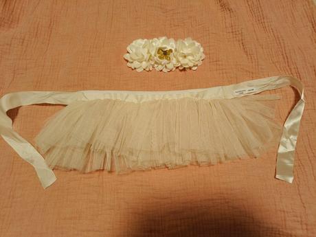 Čelenka a suknička pre bábätko na fotenie, sinsay