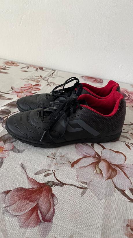 Kopačky na futbal, 34