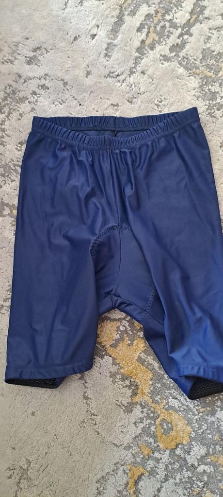 Cyklonohavice pre chlapca, 146