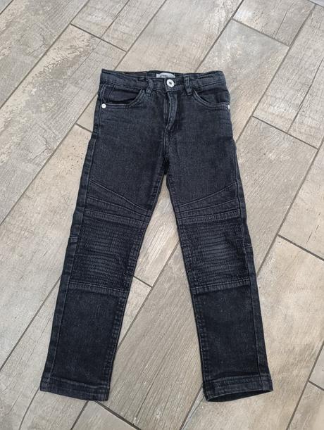 Úzke rifle, sinsay,110