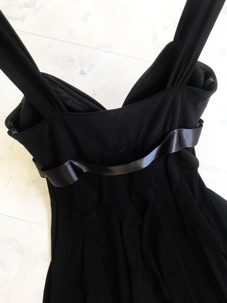 Spoločenské šaty na ramienka, s