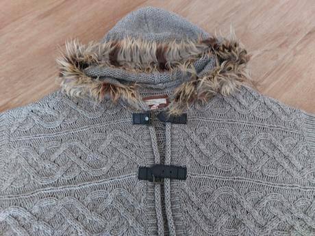 Elegantné pončo bershka, bershka,s