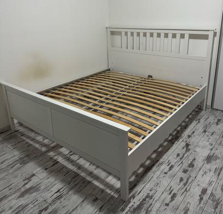 Biela posteľ ikea, šírka (cm): 180,dĺžka (cm): 200