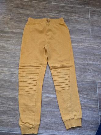 Tepláky č.128, sinsay,128