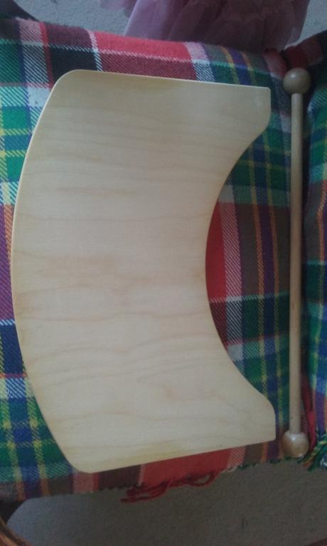 Podrúčky k stoličke jitro aj so sedákom,