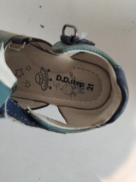 Sandálky, d.d.step,21