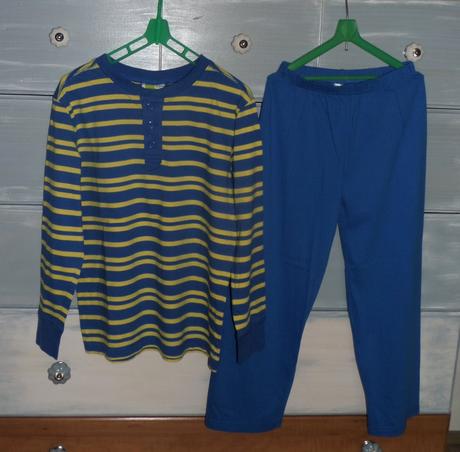 Bunda + mikina + pyžamko veľ.128, 122–134