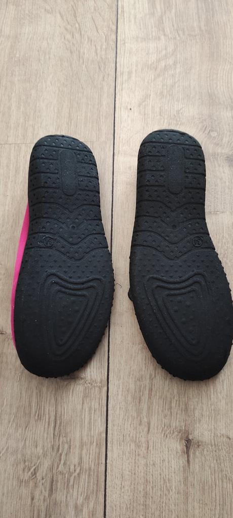 Topánky do vody, 34