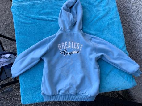 Obojstranná vetrovka, 104