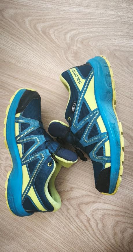Gora-tex, salomon,38