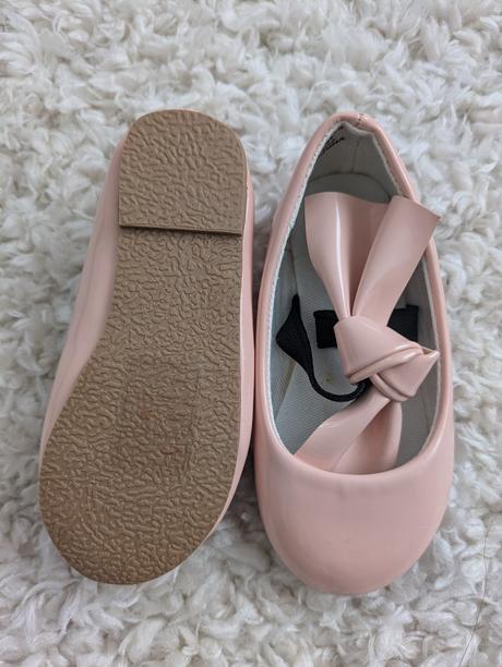 Balerínky s mašľou, reserved,18