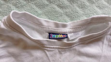 Tricko so zabkami, lupilu,98