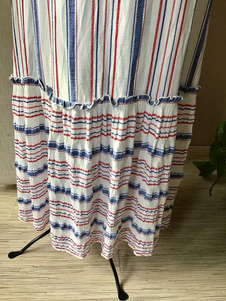 Krásne šaty/mar, m