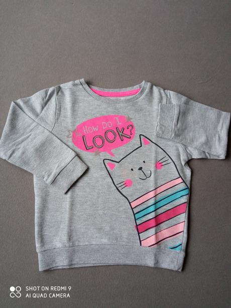 Tenší pulóvrik, 104