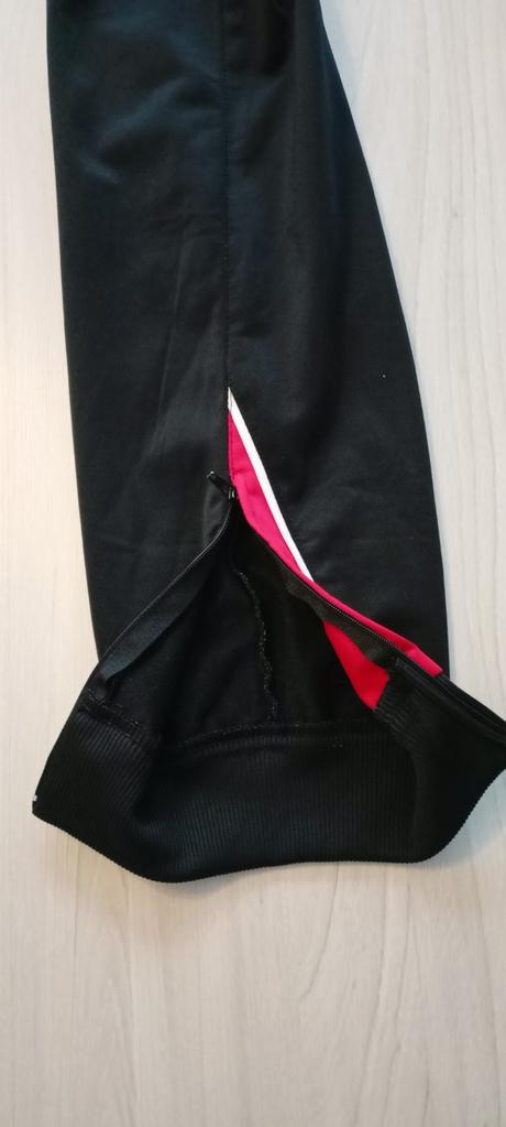 Chlapčenské tepláky nové, veľ 164, 164