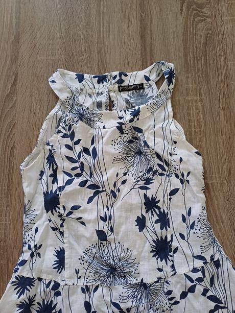 Bielo-modré šaty, s