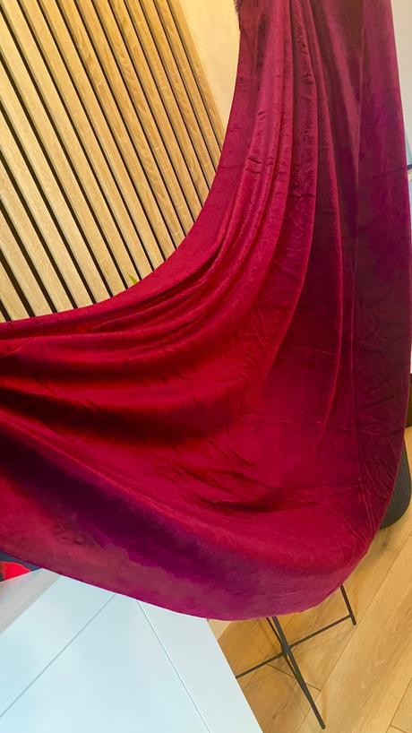 Krasne spoločenské šaty, xl