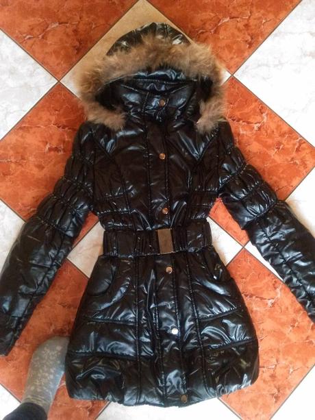 Lesklá čierna bunda, xs