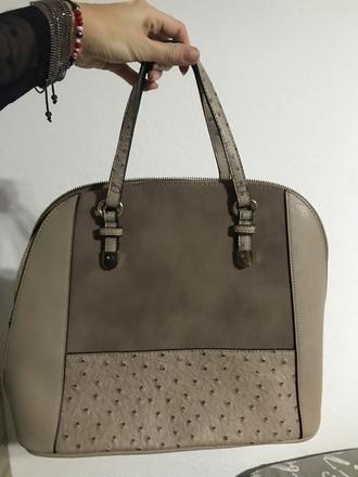 Kabelka carpisa, carpisa