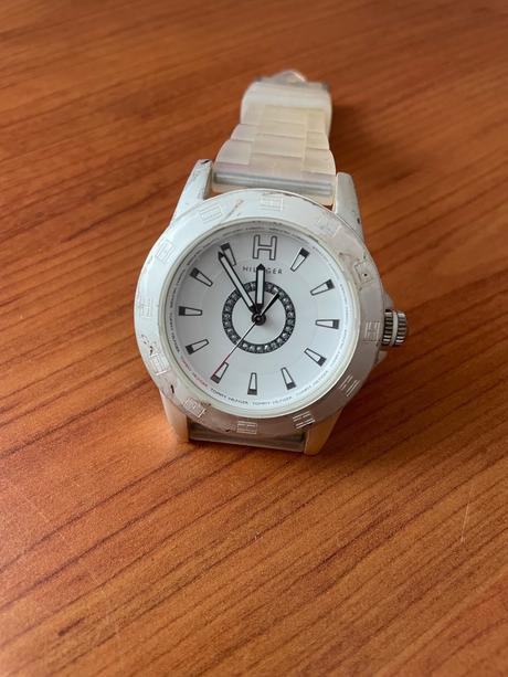 Dámske hodinky tommy hilfiger, tommy hilfiger