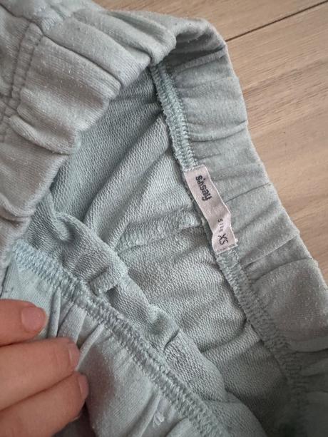 Bledomodre teplaky, sinsay,xs