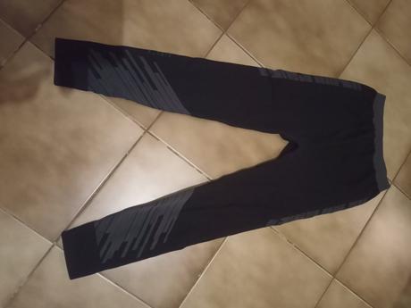Športové legíny, decathlon,146