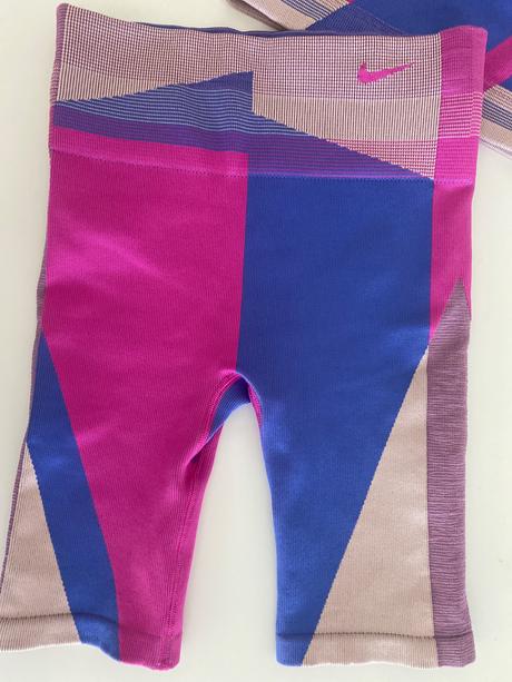 Sportovy komplet nike, nike,s