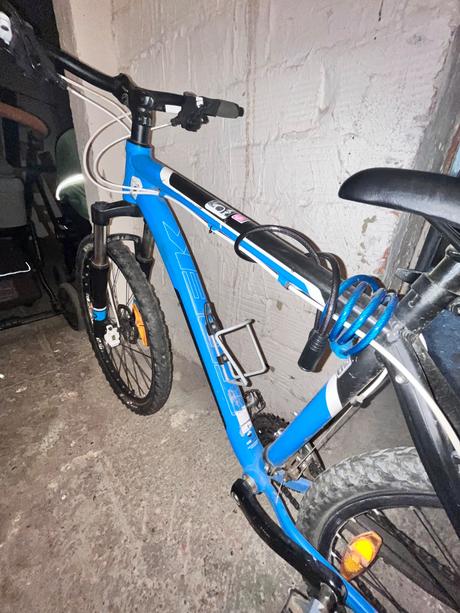 Horský bicykel trek wahoo, super stav, 18