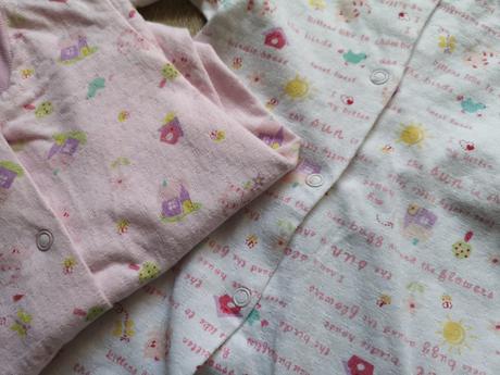 Obrazkovy overal / pyžamo, gerber,56