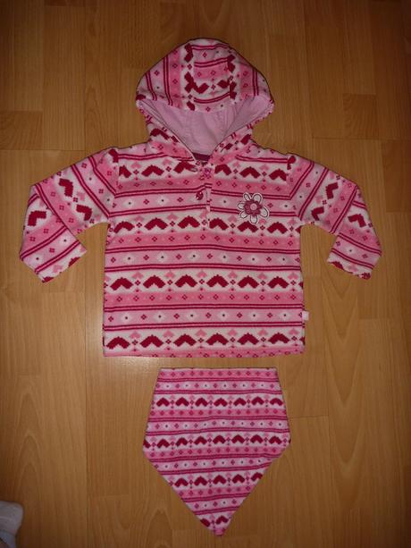 Svetrík na gombíky, 86