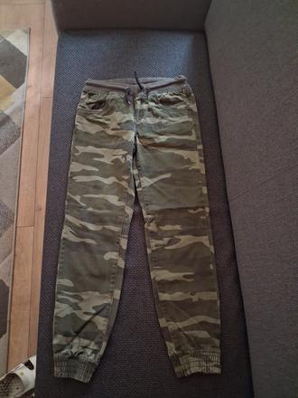 Maskáče, takko,158