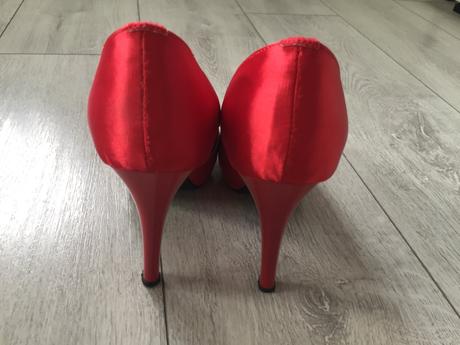 Lodičky červene, 37