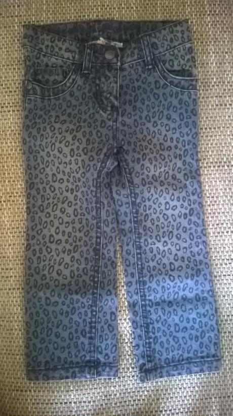 Rifličky-nove s vysačkou, lupilu,86