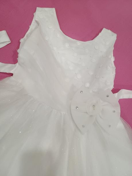 Šaty na 1.sv.prijímanie, 146