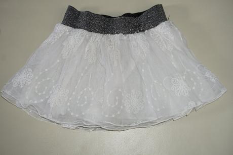 98 sukna s kvietkami,3 r., 98