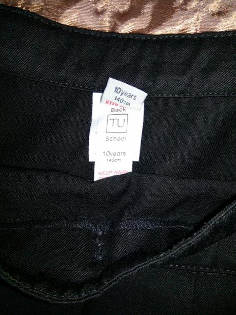 Čierna krátka skladaná sukňa áčkového strihu, f&f,140