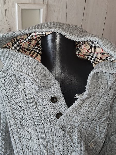 Pánsky sveter m, burberry,m
