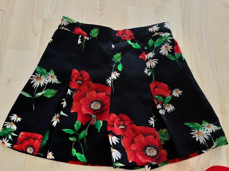 Next suknove  sortky, next,110